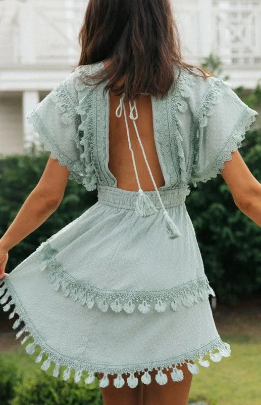 Chic Cotton Dress: Versatile Women's Wardrobe Essential