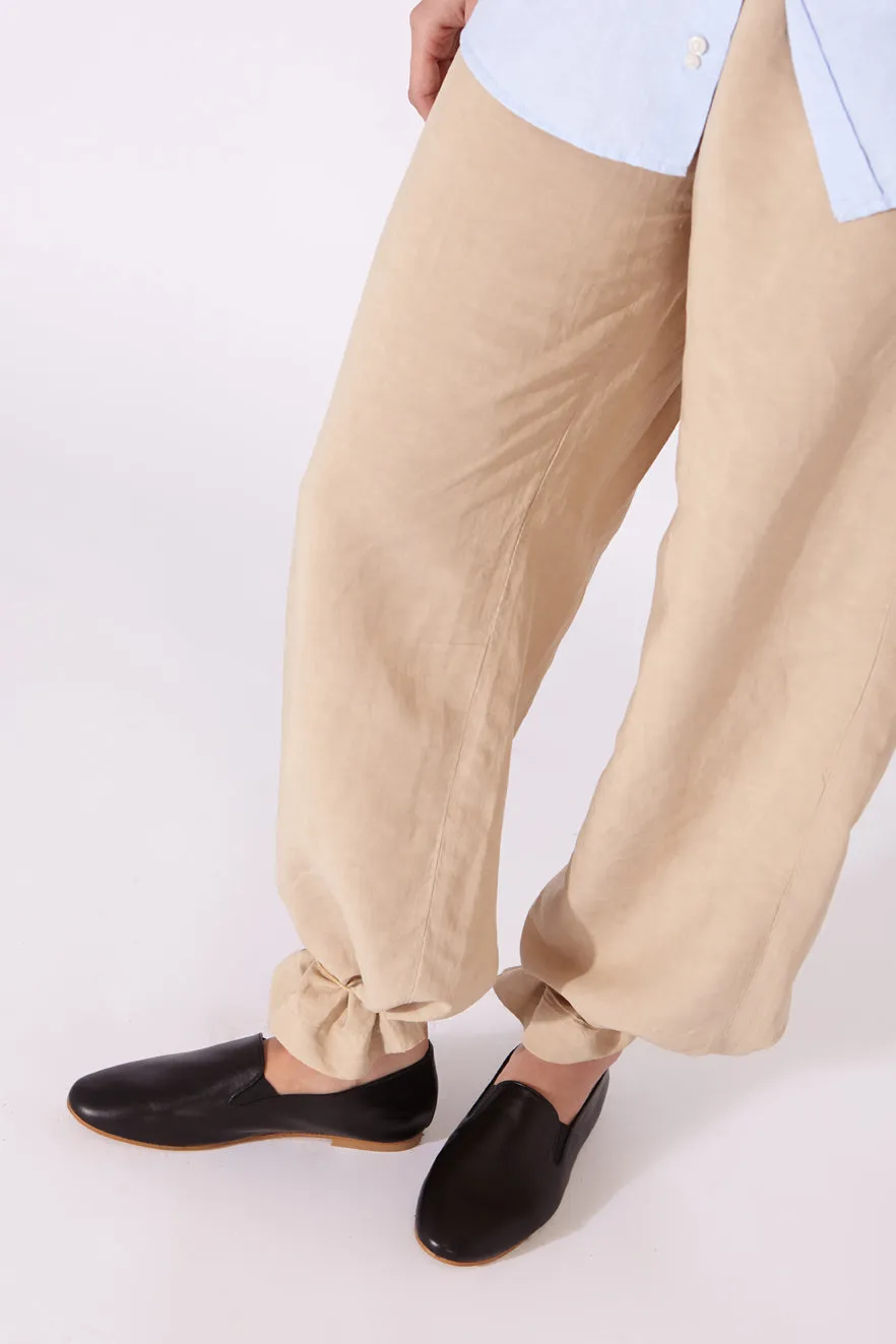 Cleo Loafers in Black Leather
