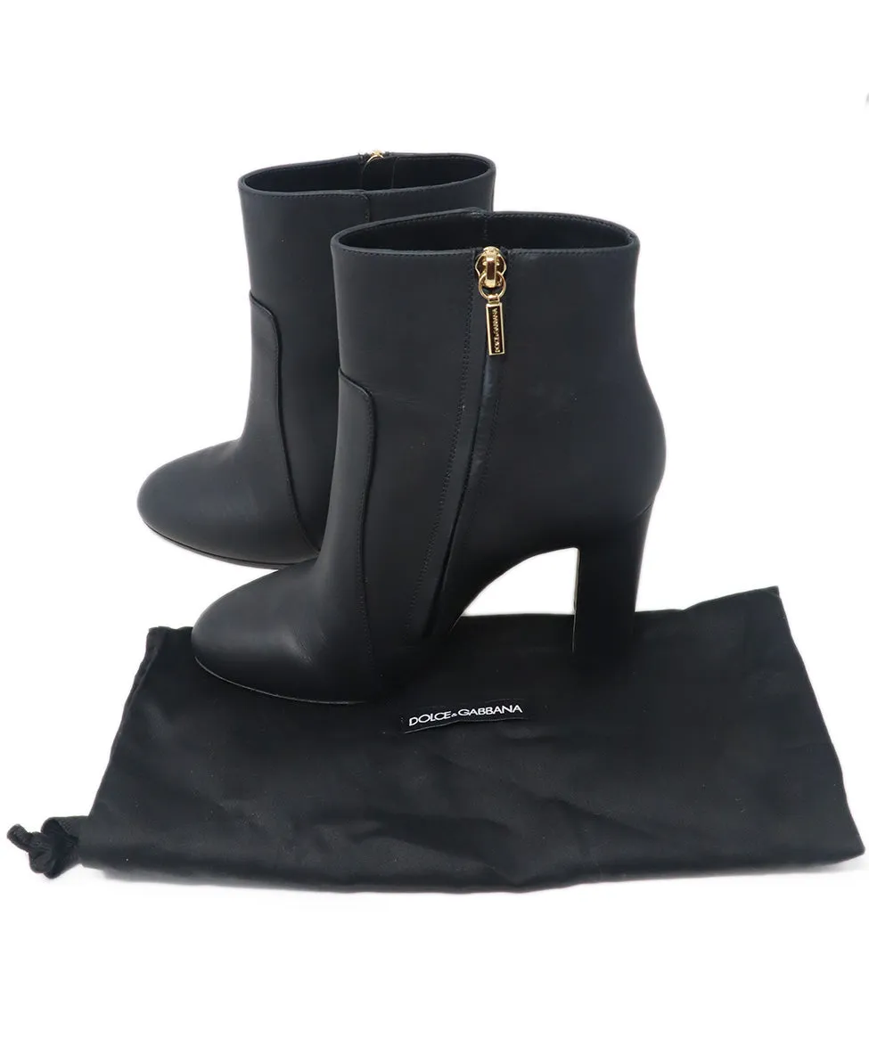 Dolce & Gabbana Black Leather Booties sz 7