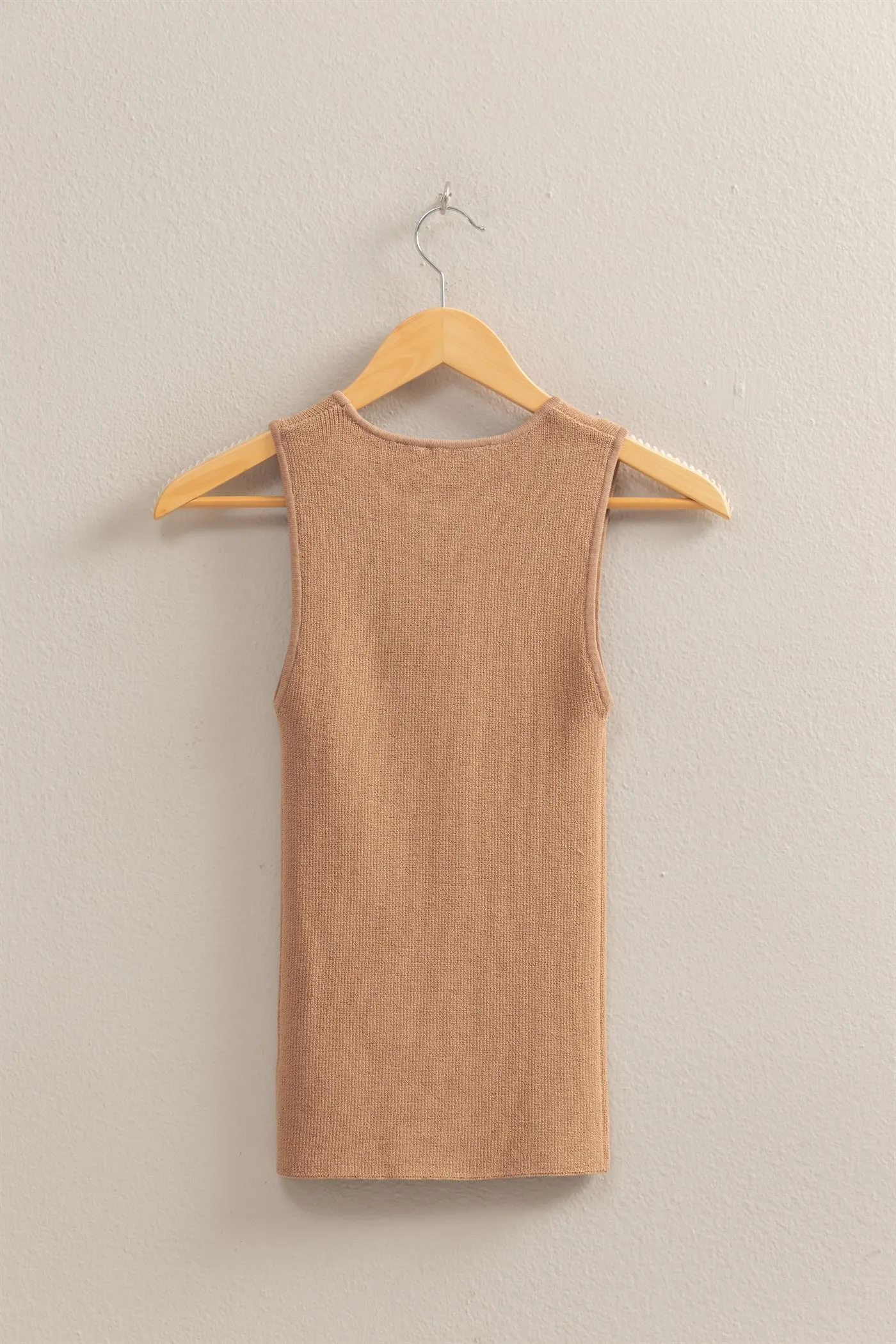 DZ25C450-Ribbed Knit Flattering Fit Tank Top