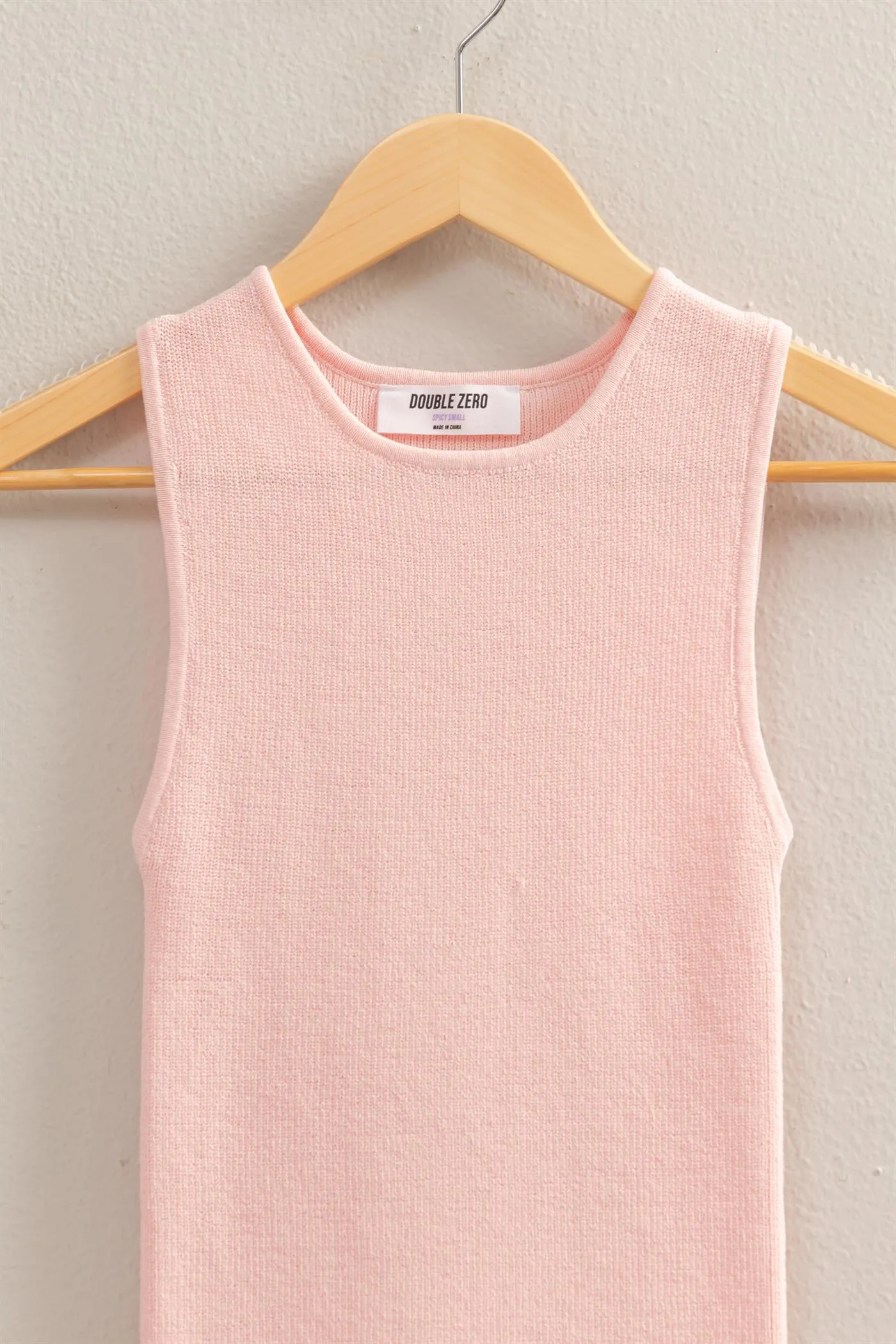 DZ25C450-Ribbed Knit Flattering Fit Tank Top