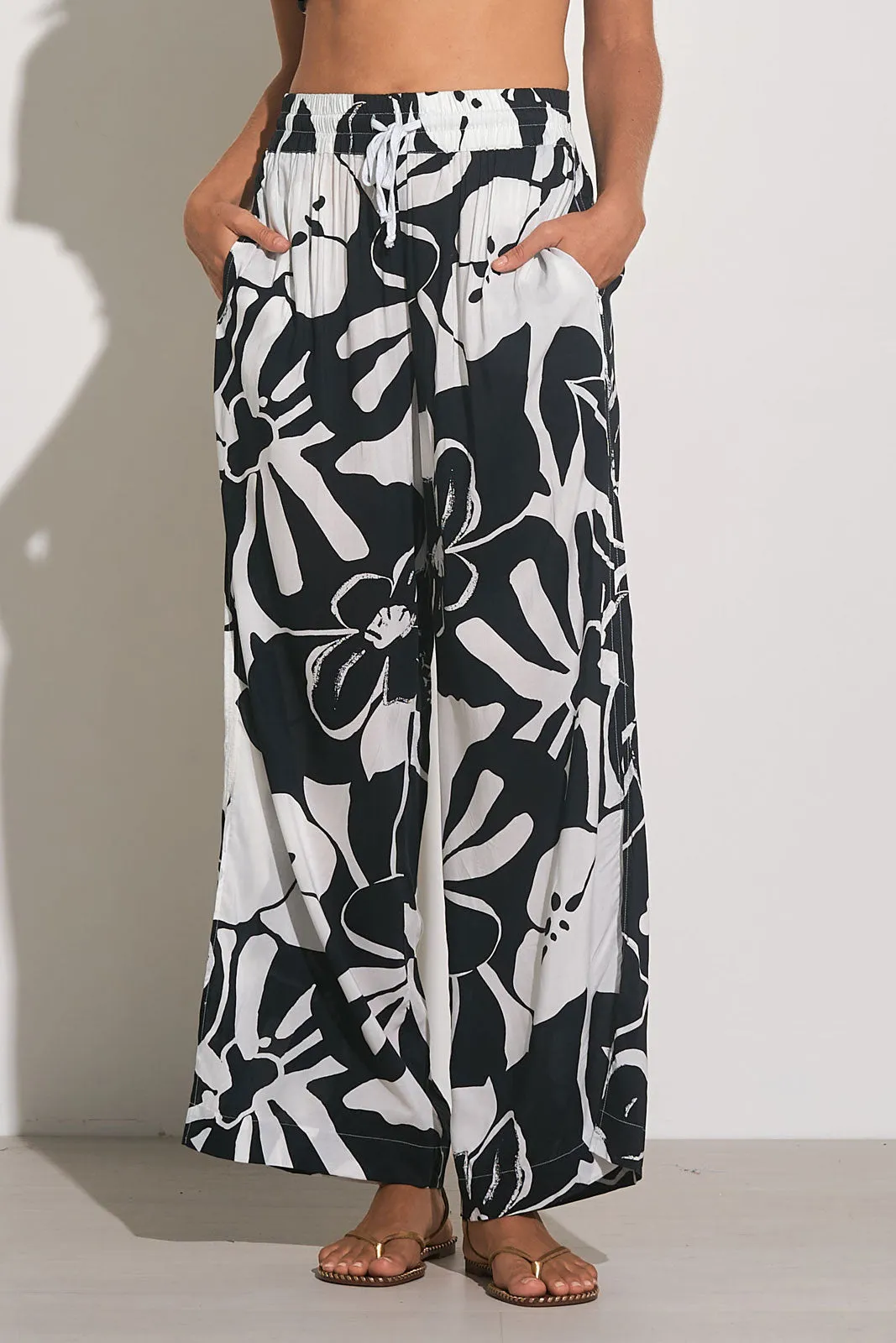 Hibiscus Black Beach Pant