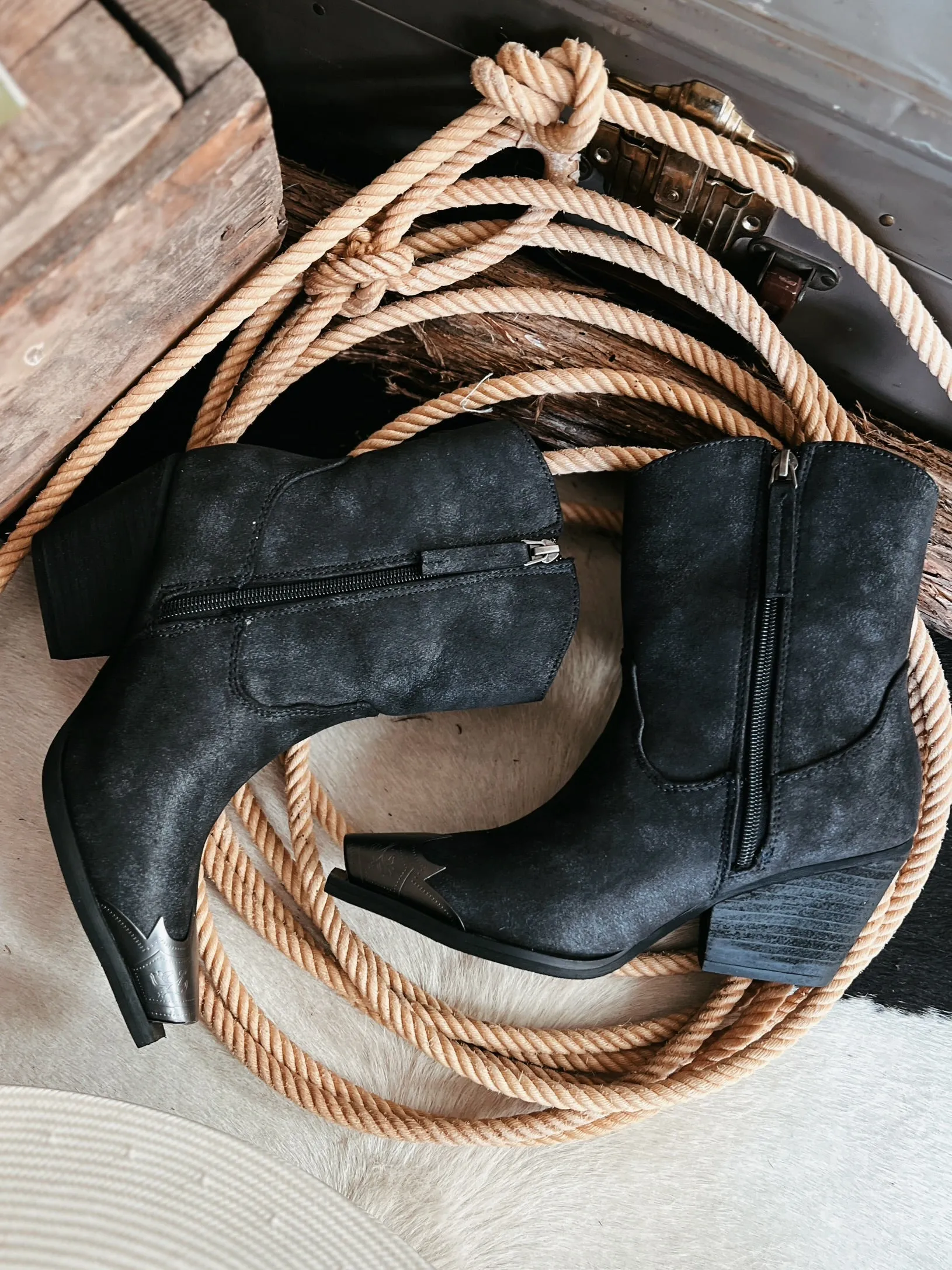 Jimi Black Booties